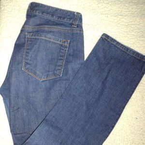 LOFT Ann Taylor Ladies denim Jeans in size 2-P, 26" waist